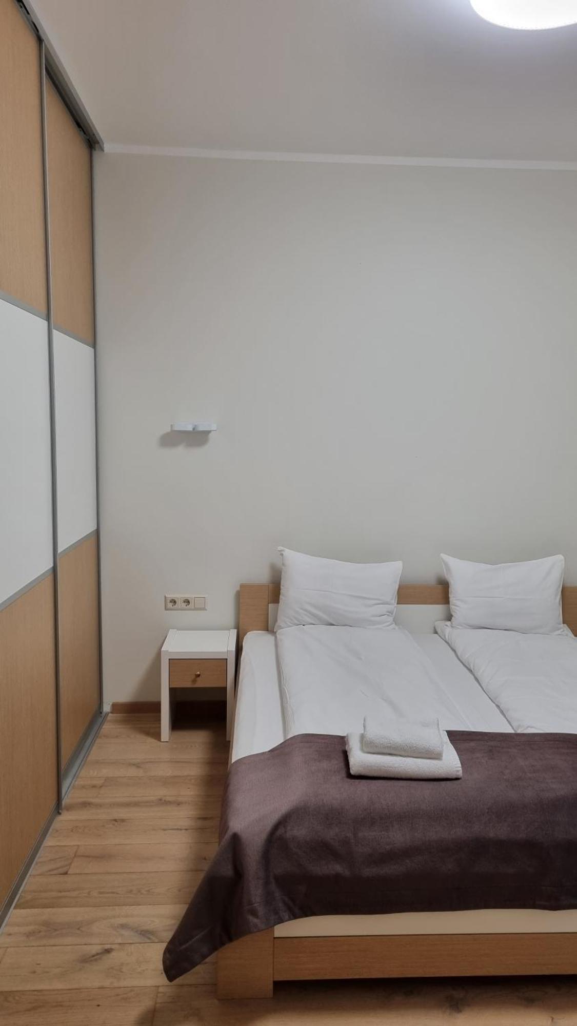Black Pearl Apartments Jūrkalne Habitación foto