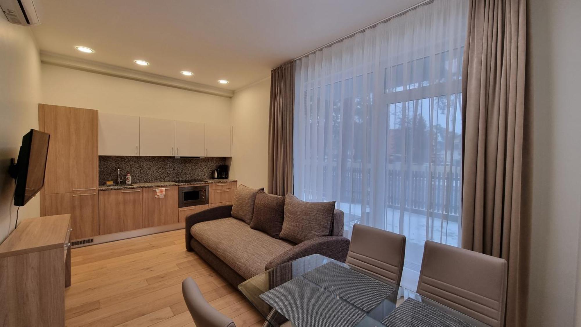 Black Pearl Apartments Jūrkalne Habitación foto