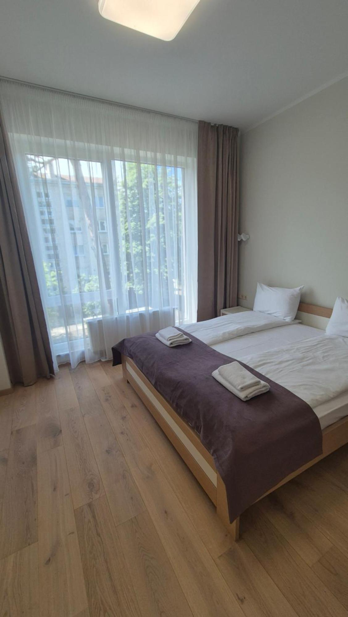 Black Pearl Apartments Jūrkalne Habitación foto